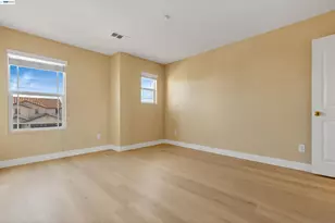 16166 Meadowmeer Ln, Fontana, CA 92336 - Photo 25