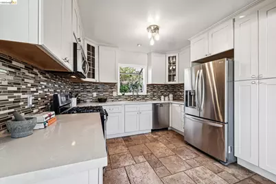 1230 Addison St, Berkeley, CA 94702 - Photo 11