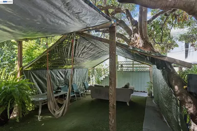 734 Florida St, Vallejo, CA 94590 - Photo 11