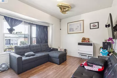 734 Florida St, Vallejo, CA 94590 - Photo 7