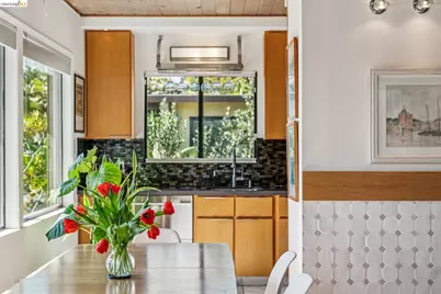 2938 Morgan Ave, Oakland, CA 94602 - Photo 13