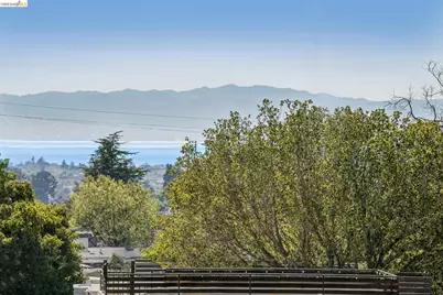 2938 Morgan Ave, Oakland, CA 94602 - Photo 15