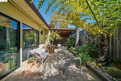 2938 Morgan Ave, Oakland, CA 94602 - Photo 9