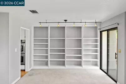 1250 Redwood Ct, Dixon, CA 95620 - Photo 5