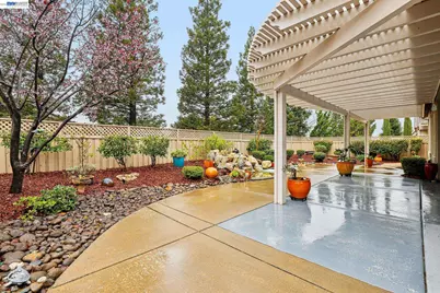 1980 Laurelhurst Ln, Lincoln, CA 95648 - Photo 37