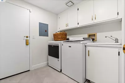 696 Blue Spruce Dr, Danville, CA 94506 - Photo 21