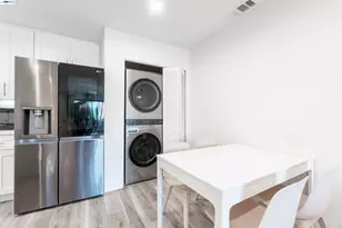 277 Hackamore Common, Fremont, CA 94539 - Photo 9