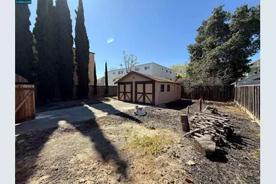 585 10th St, San Jose, CA 95112 - Photo 33