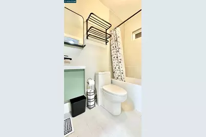 585 10th St, San Jose, CA 95112 - Photo 9