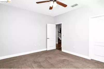 8461 Pinehollow Cir, Discovery Bay, CA 94505 - Photo 15