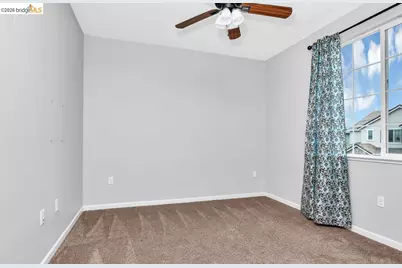 8461 Pinehollow Cir, Discovery Bay, CA 94505 - Photo 19