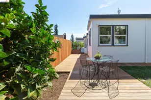 2745 Maxwell Ave, Oakland, CA 94619 - Photo 11