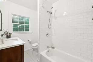 2745 Maxwell Ave, Oakland, CA 94619 - Photo 25