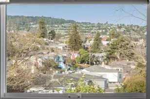 2745 Maxwell Ave, Oakland, CA 94619 - Photo 23