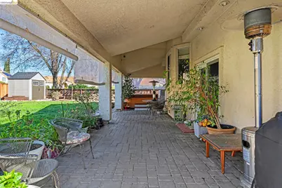 925 Outrigger Cir, Brentwood, CA 94513 - Photo 27