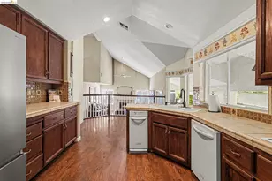 925 Outrigger Cir, Brentwood, CA 94513 - Photo 17