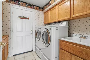 925 Outrigger Cir, Brentwood, CA 94513 - Photo 33