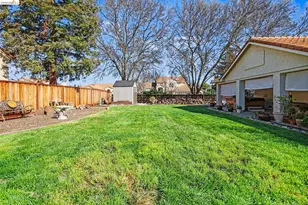 925 Outrigger Cir, Brentwood, CA 94513 - Photo 35