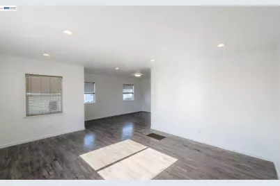 1601 79th Avenue, Oakland, CA 94621 - Photo 5