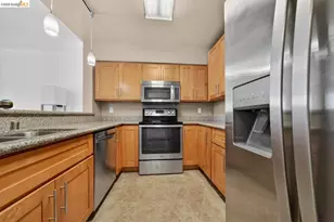 1205 Melville Square, Richmond, CA 94804 - Photo 11