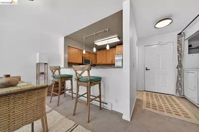 1205 Melville Sq #204, Richmond, CA 94804 - Photo 9