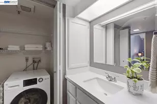 25525 Southwick Dr, Hayward, CA 94544 - Photo 17