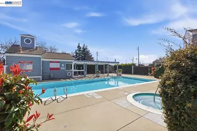 25525 Southwick Dr #110, Hayward, CA 94544 - Photo 1