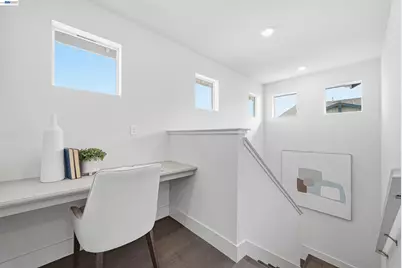 37879 Seafarer Rd, Newark, CA 94560 - Photo 41