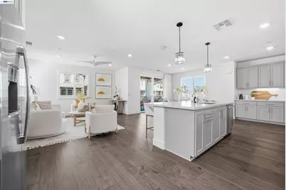 37879 Seafarer Rd, Newark, CA 94560 - Photo 5