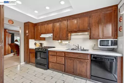 26589 Colette St, Hayward, CA 94544 - Photo 21