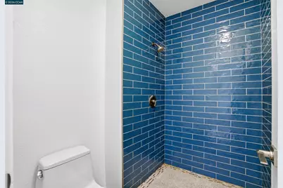 2560 Oak Rd #122, Walnut Creek, CA 94597 - Photo 27