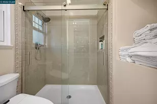 2126 Spring Lake Ct, Martinez, CA 94553 - Photo 17