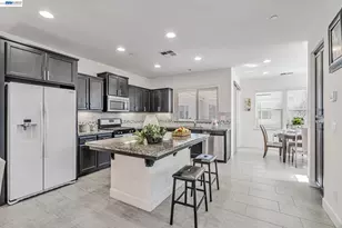 705 Cannery Pl, San Jose, CA 95112 - Photo 11