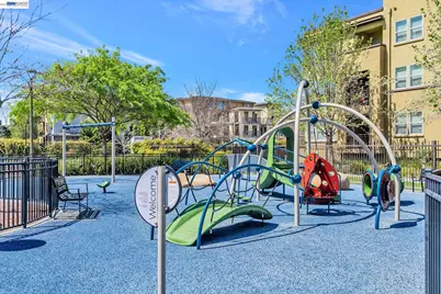 705 Cannery Pl, San Jose, CA 95112 - Photo 17