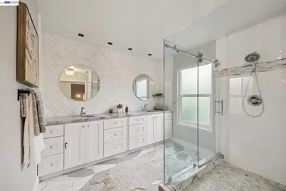 30 Sea Brg, Alameda, CA 94502 - Photo 21