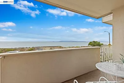 933 Shoreline Dr #203, Alameda, CA 94501 - Photo 5