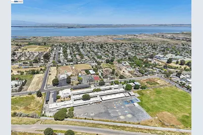 323 Rosemarie Pl, Bay Point, CA 94565 - Photo 27