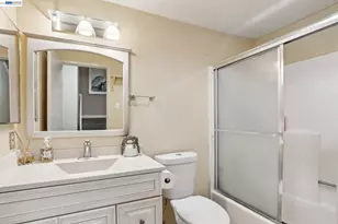 323 Rosemarie Pl, Bay Point, CA 94565 - Photo 13