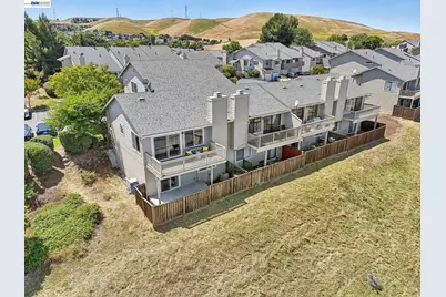 323 Rosemarie Pl, Bay Point, CA 94565 - Photo 25