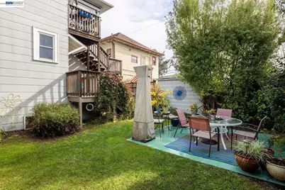 1527 8th St, Alameda, CA 94501 - Photo 9