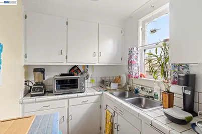 1527 8th St, Alameda, CA 94501 - Photo 23