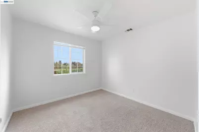 1405 Cat Tail Dr, Stockton, CA 95204 - Photo 19