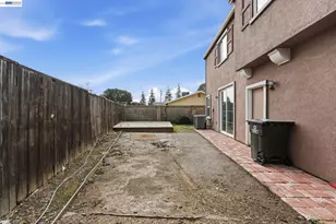 1405 Cat Tail Dr, Stockton, CA 95204 - Photo 27