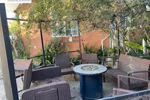 847 81st St, Los Angeles, CA 90044 - Photo 3