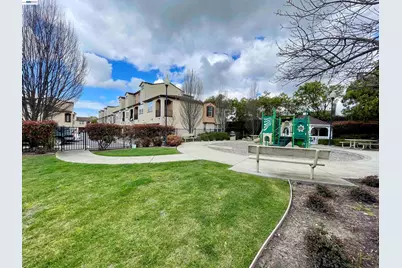 3901 Forest Cir, Castro Valley, CA 94546 - Photo 55
