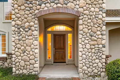 208 Kaitlyn Ln, Danville, CA 94506 - Photo 3