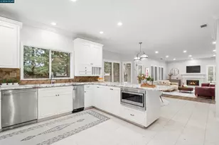 208 Kaitlyn Ln, Danville, CA 94506 - Photo 9