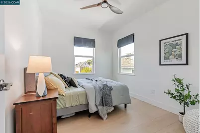 1727 9th St, Oakland, CA 94607 - Photo 19