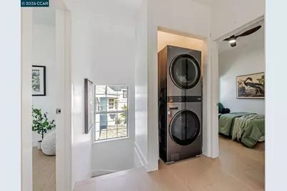 1727 9th St, Oakland, CA 94607 - Photo 17