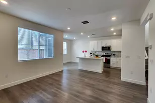 417 Mystic Ln, Pittsburg, CA 94565 - Photo 3